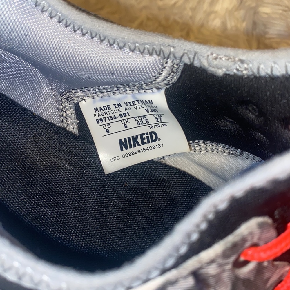 Custom Nike Roshe - Picture 4 of 5
